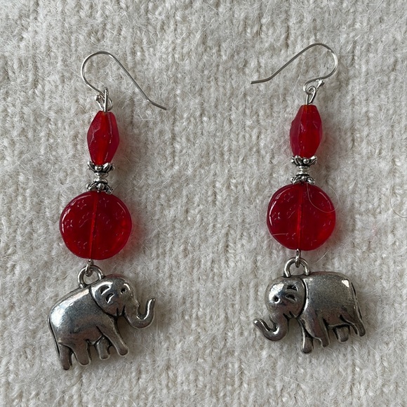 Hand Crafted Jewelry - Elephant and Venetian glass bead dangle earrings